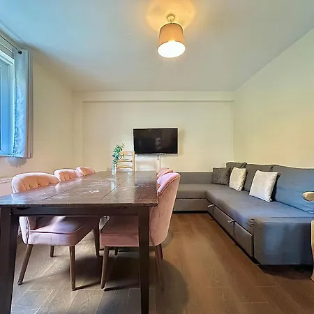 Stay In Edgware Road Apartment